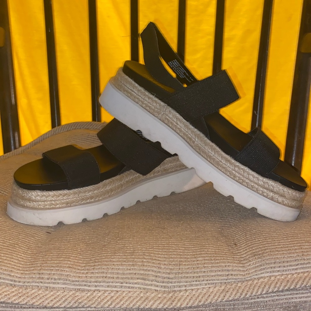 Madden girl size 8 1/2 black sling back.  Wore once!